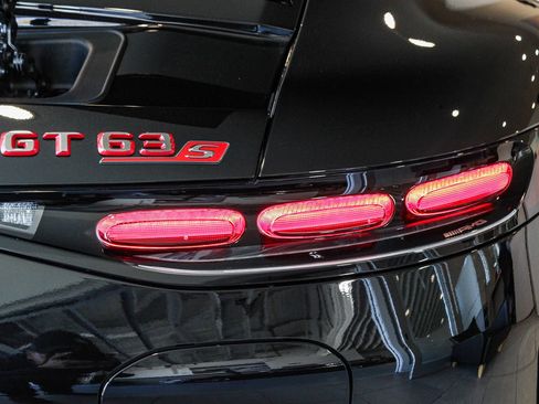 Certified 2026 Mercedes-Benz AMG GT 63 image 9