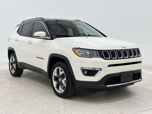 Used 2018 Jeep Compass Limited AWD/4WD image 7
