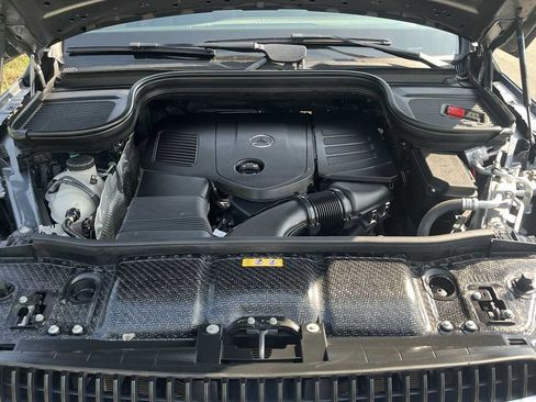 Certified 2025 Mercedes-Benz GLE 450e 4MATIC image 26