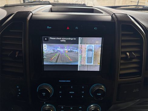 Used 2017 Ford F150 Limited image 18