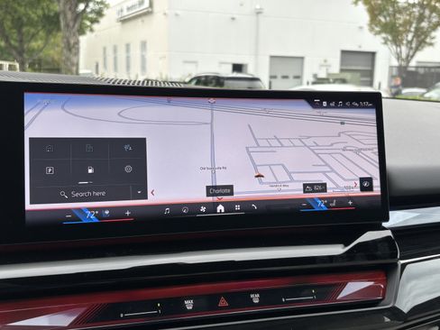 Used 2026 BMW 530i w/ Premium Package image 28