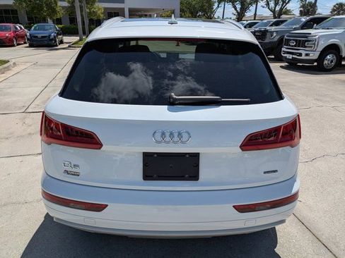Used 2019 Audi Q5 2.0T Premium w/ Convenience Package AWD/4WD image 5