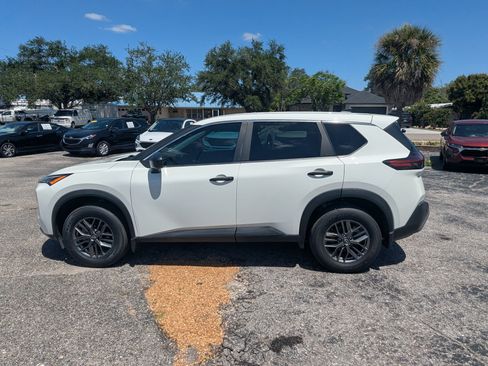 Used 2023 Nissan Rogue S AWD/4WD image 8