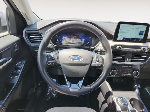 Used 2022 Ford Escape Titanium w/ Titanium Elite Package AWD/4WD image 12