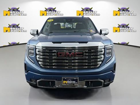 Used 2024 GMC Sierra 1500 Denali w/ Denali Reserve Package AWD/4WD image 2