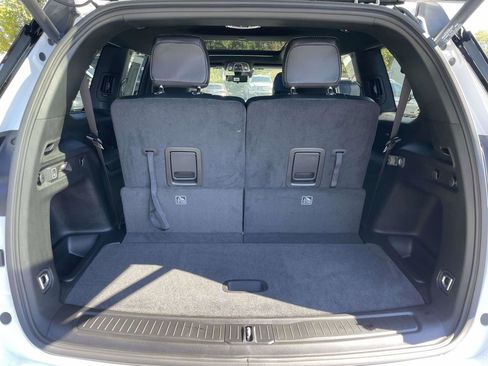 New 2025 Jeep Grand Cherokee L Limited w/ Black Appearance Package image 30