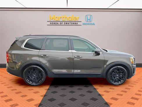 Used 2022 Kia Telluride SX image 6