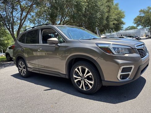 Used 2020 Subaru Forester Limited w/ Popular Package #3 AWD/4WD image 1