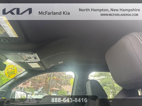 Used 2025 Toyota Tacoma TRD Sport w/ TRD Sport Upgrade Package AWD/4WD image 22