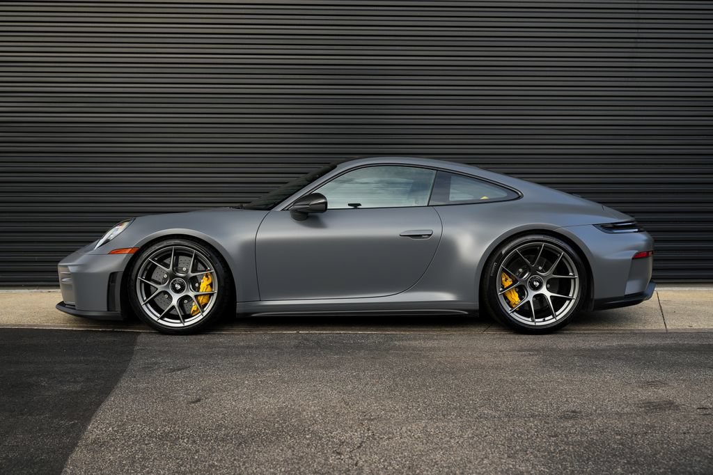 Certified 2026 Porsche 911 GT3 RWD image 2