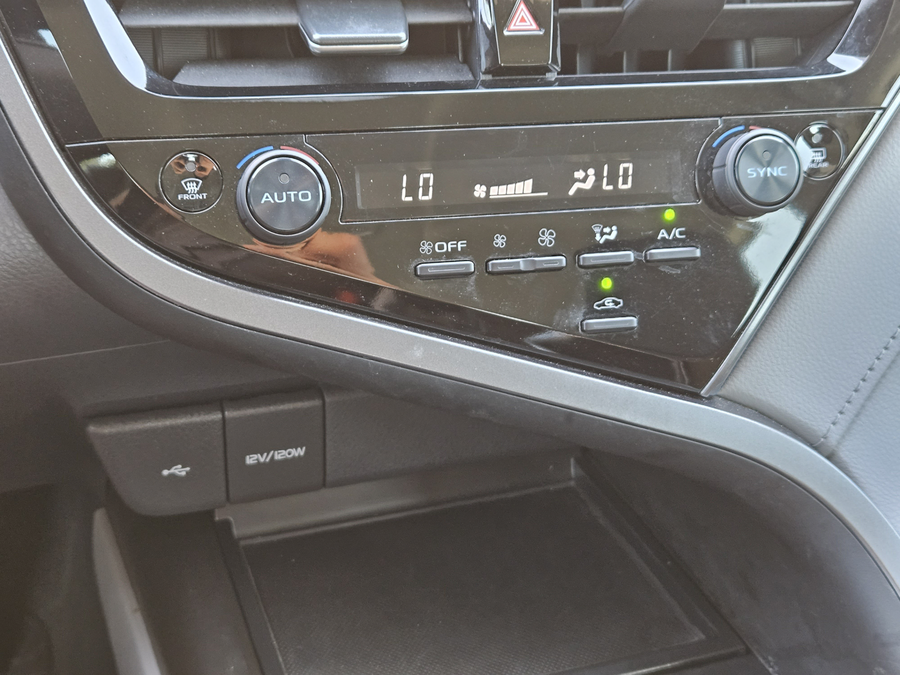 Used 2023 Toyota Camry LE FWD image 16