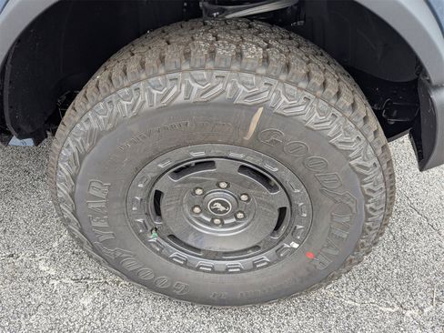 New 2025 Ford Bronco BASE w/ Sasquatch Package image 11