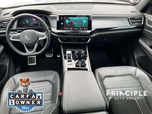 Certified 2024 Volkswagen Atlas Cross Sport SEL R-Line image 29