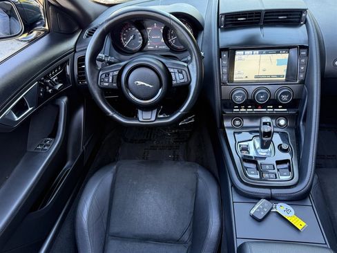 Used 2016 Jaguar F-TYPE Convertible image 24