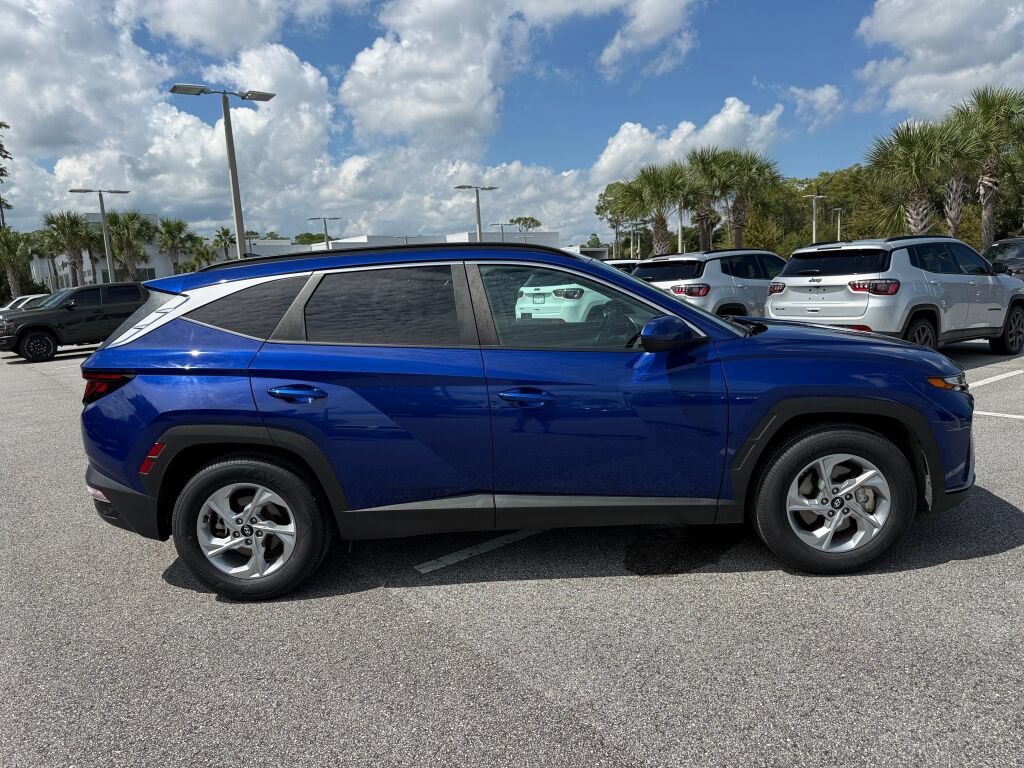 Used 2024 Hyundai Tucson SEL FWD image 2