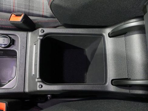 Used 2024 Volkswagen GTI SE image 31