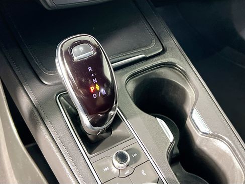 Used 2023 Cadillac XT4 Premium Luxury FWD image 25