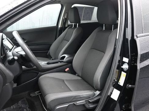 Used 2022 Honda HR-V EX image 5