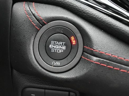 Used 2023 Dodge Durango GT image 34