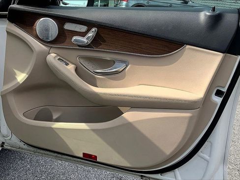 Used 2021 Mercedes-Benz C 300 C 300 image 24