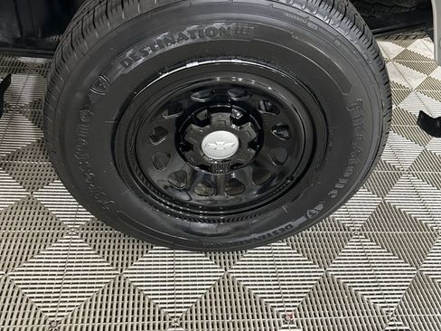 Used 2019 Chevrolet Silverado 1500 W/T image 11