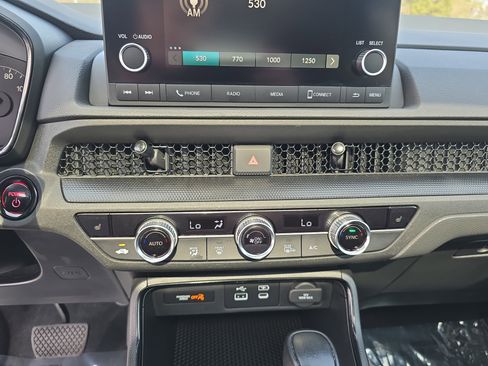 Used 2023 Honda CR-V Sport image 19