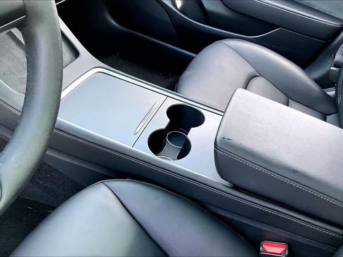 Used 2023 Tesla Model 3 Standard Range RWD image 13