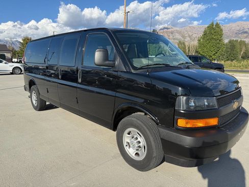Used 2023 Chevrolet Express 3500 LS image 9