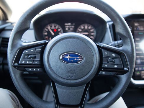 Used 2024 Subaru Crosstrek 2.0i Premium w/ Crosstrek Mirror Package image 11