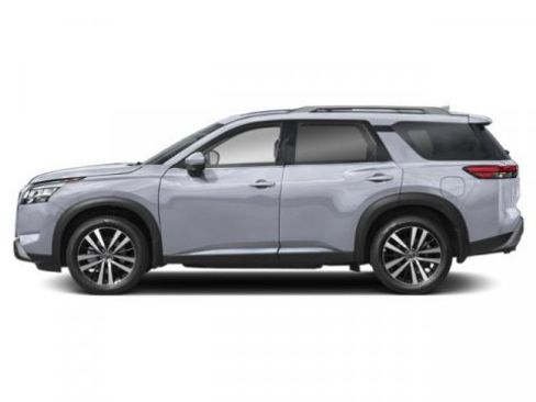 New 2025 Nissan Pathfinder Platinum image 3