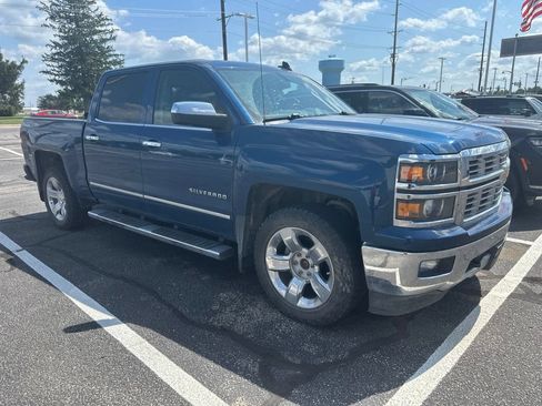 Used 2015 Chevrolet Silverado 1500 LTZ Z71 w/ LTZ Plus Package AWD/4WD image 7