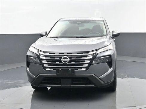 Used 2024 Nissan Rogue SV image 22