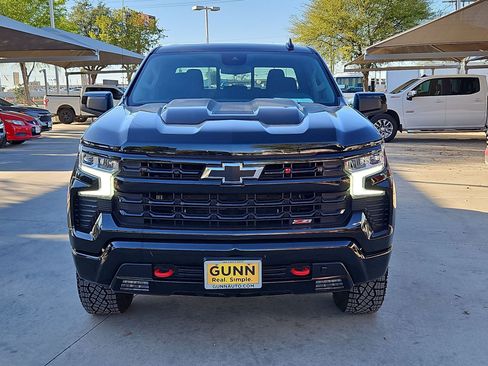 Used 2024 Chevrolet Silverado 1500 LT Trail Boss w/ Convenience Package II image 8