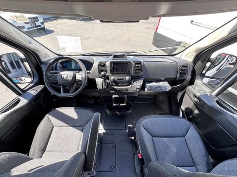 Used 2025 RAM ProMaster 2500 w/ Storage Group image 21