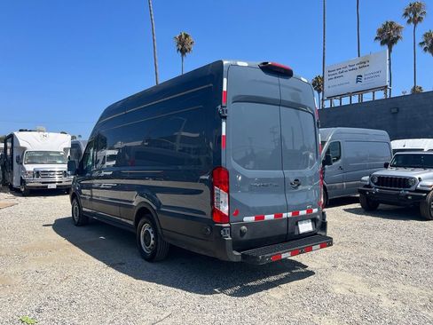 Used 2019 Ford Transit 250 148 High Roof Extended RWD image 9
