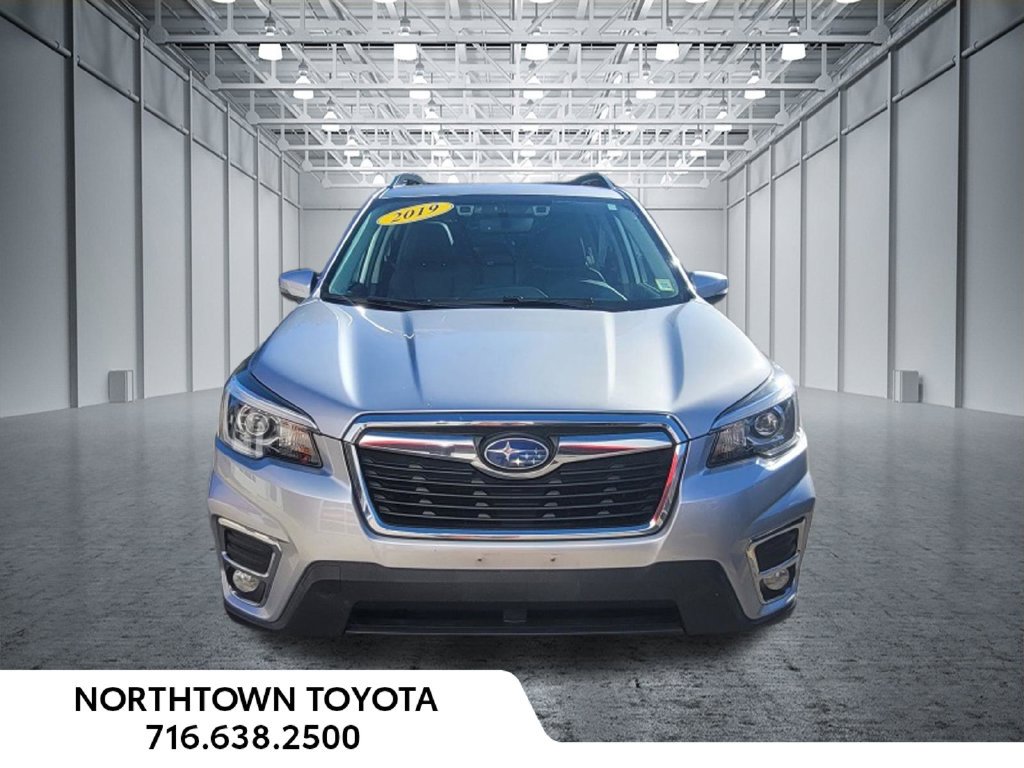 Used 2019 Subaru Forester Limited AWD/4WD image 2