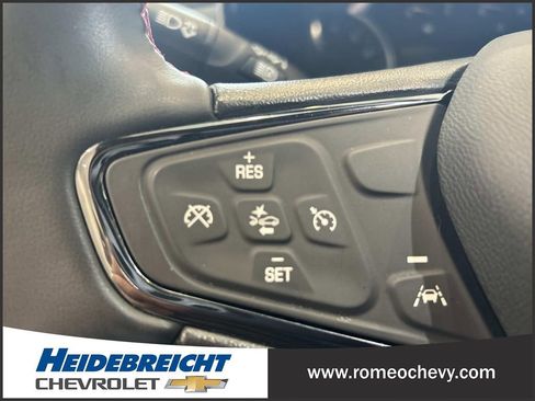 Used 2023 Chevrolet Equinox RS w/ LPO, Floor Liner Package image 19