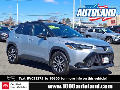 Used 2024 Toyota Corolla Cross SE w/ Moonroof Package