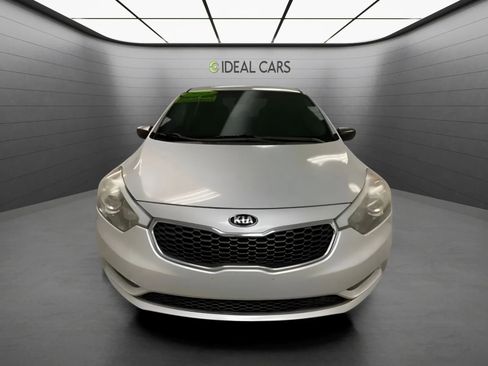 Used 2015 Kia Forte LX FWD image 2