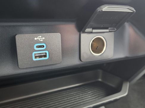 Used 2023 Ford F250 XL w/ STX Appearance Package image 28