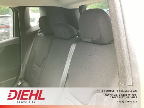 Used 2018 Jeep Renegade Latitude AWD/4WD image 13