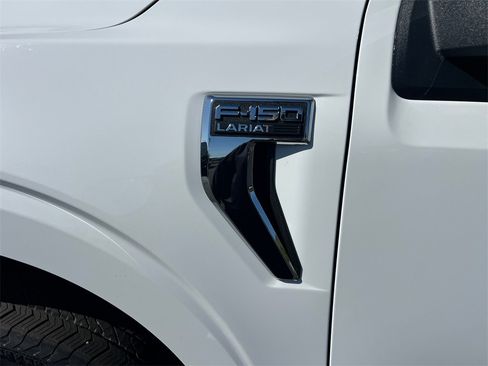 New 2025 Ford F150 Lariat w/ Equipment Group 501A Mid image 9