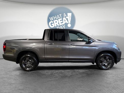 Used 2026 Honda Ridgeline TrailSport image 2