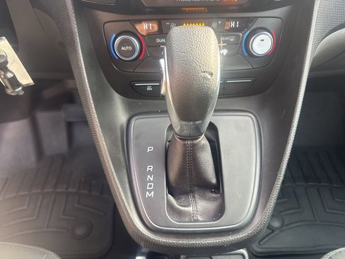 Used 2019 Ford Transit Connect XLT w/ Trailer Tow Package image 24