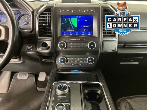 Used 2021 Ford Expedition Limited image 29