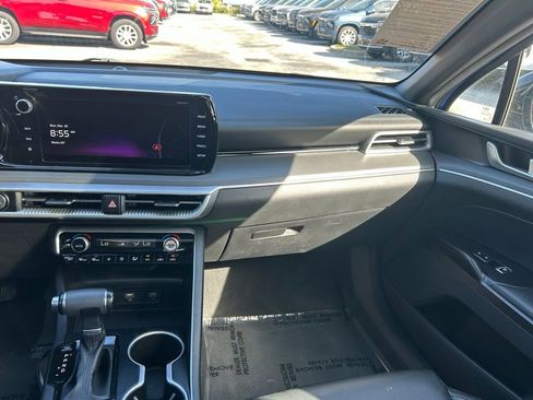 Used 2023 Kia K5 GT-Line image 17
