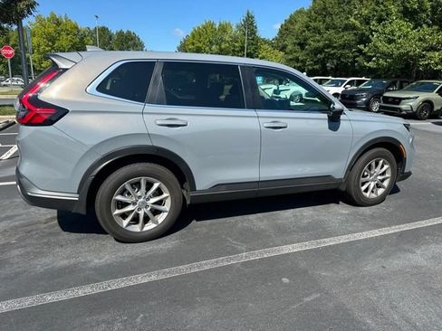 Used 2026 Honda CR-V EX image 3
