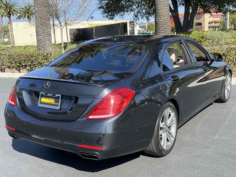 Used 2014 Mercedes-Benz S 550 Sedan image 17