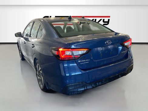 Used 2025 Subaru Legacy Limited AWD/4WD image 5
