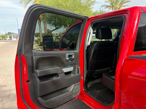 Used 2016 Chevrolet Silverado 2500 LT w/ LT Fleet Convenience Package AWD/4WD image 9